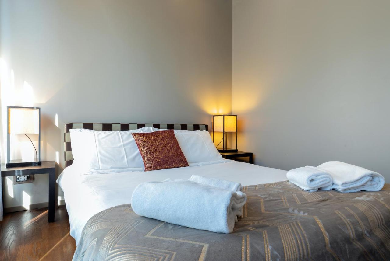 Milan Retreats Duomo Suites ภายนอก รูปภาพ