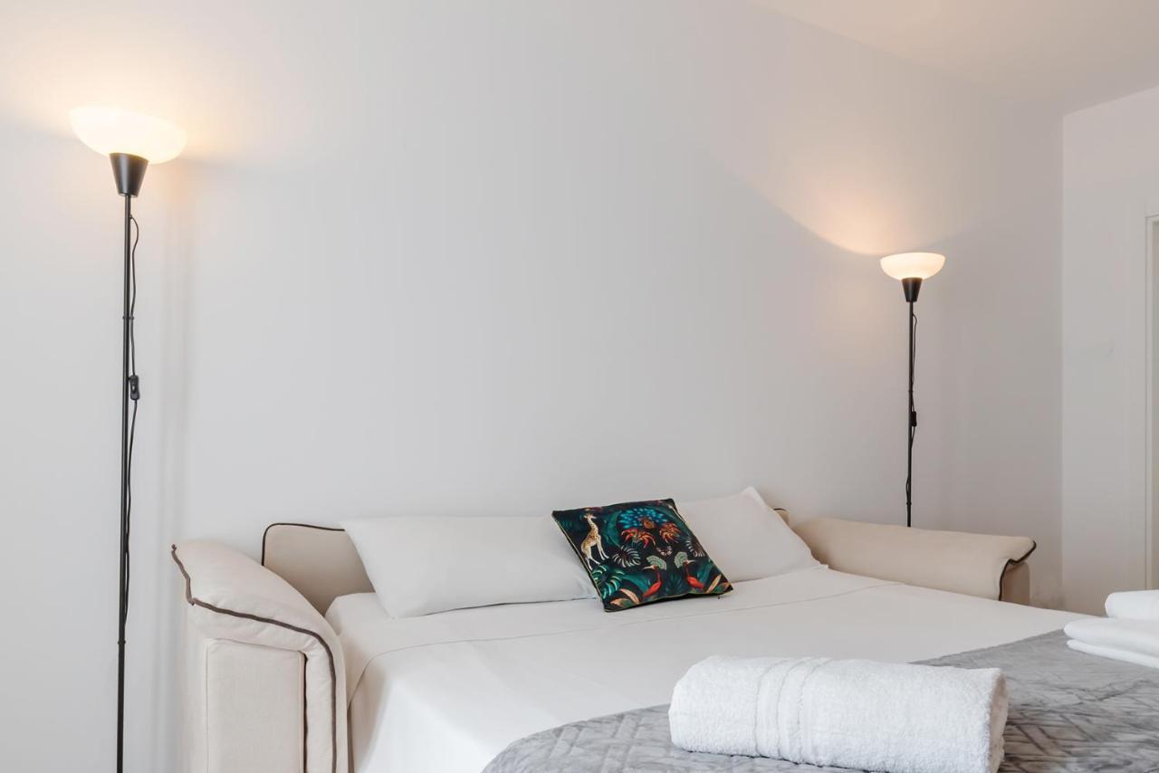 Milan Retreats Duomo Suites ภายนอก รูปภาพ