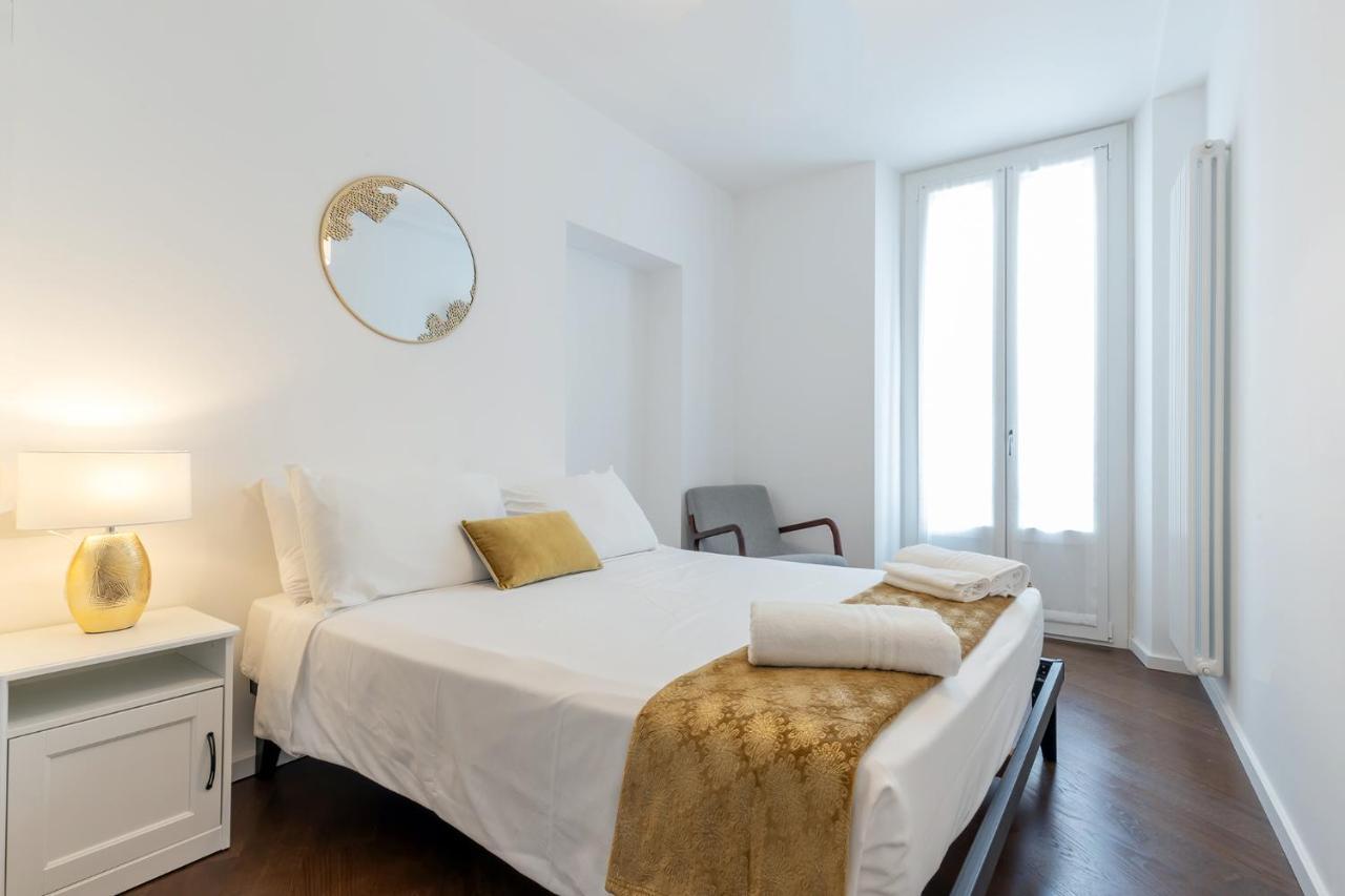 Milan Retreats Duomo Suites ภายนอก รูปภาพ