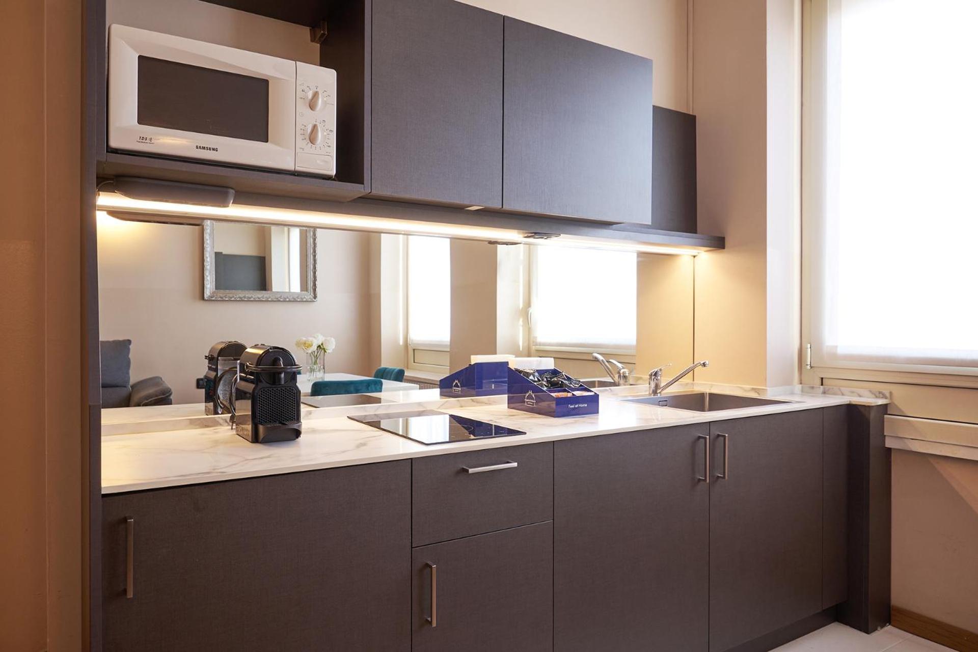 Milan Retreats Duomo Suites ภายนอก รูปภาพ